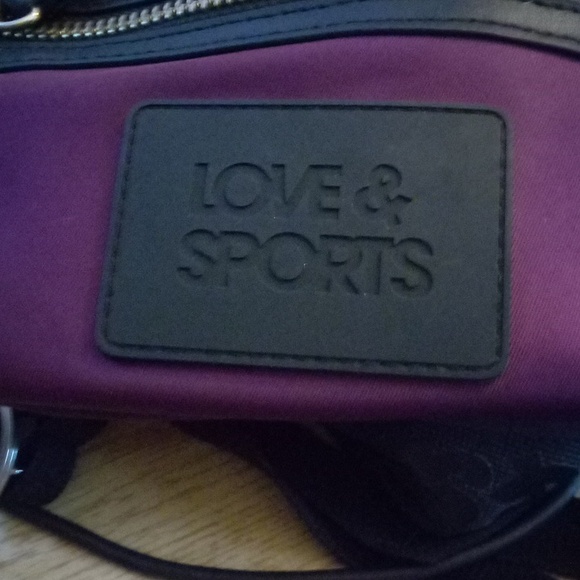 Cross-Body bag - Picture 3 of 4